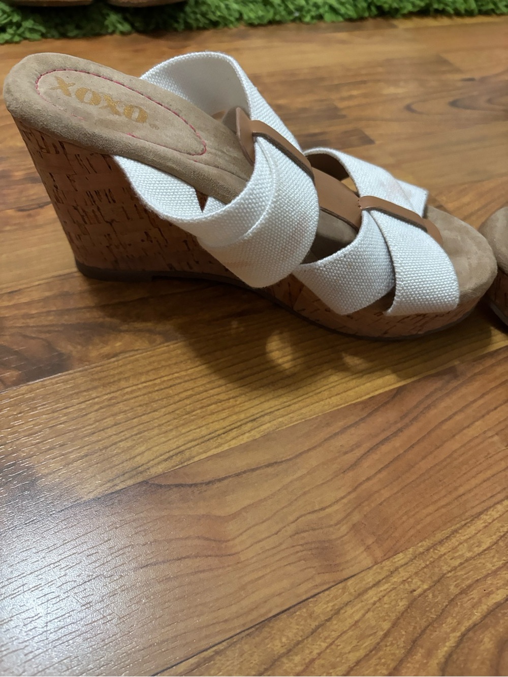 XOXO White Canvas Crisscross Cork Platform Wedge Sandals with Tan Accents - Picture 5 of 6